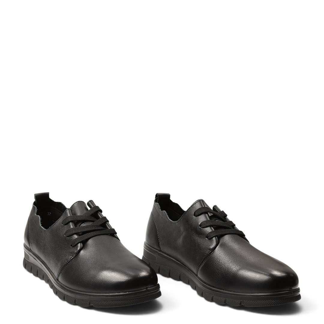 ada-shoes.ro Formazione black leather casual shoes with lace-up closure, flexible stitched sole, and comfortable fit.