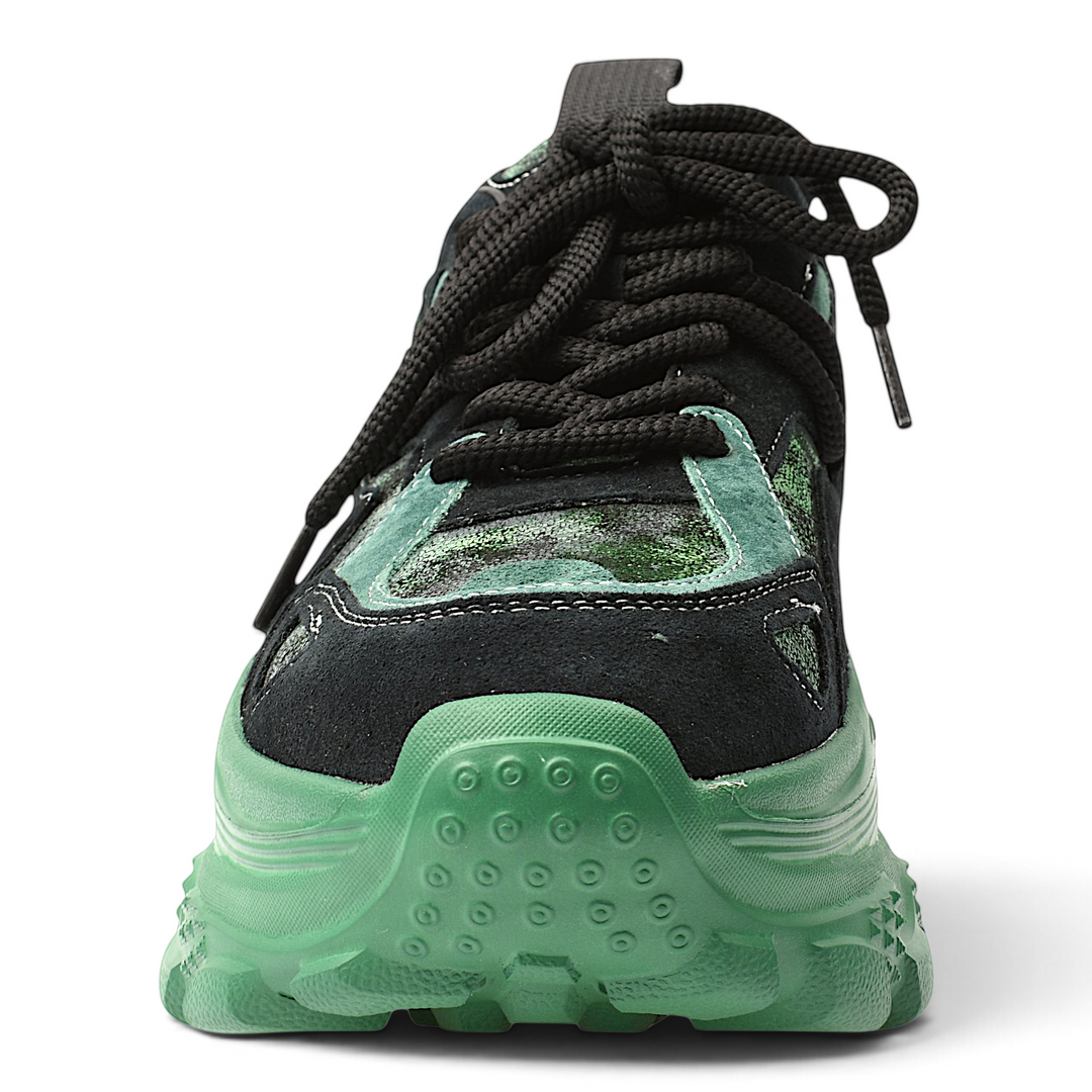 ada-shoes.ro Franco Gerardo green and black suede leather sneakers with a chunky 5cm platform sole and lace-up closure.