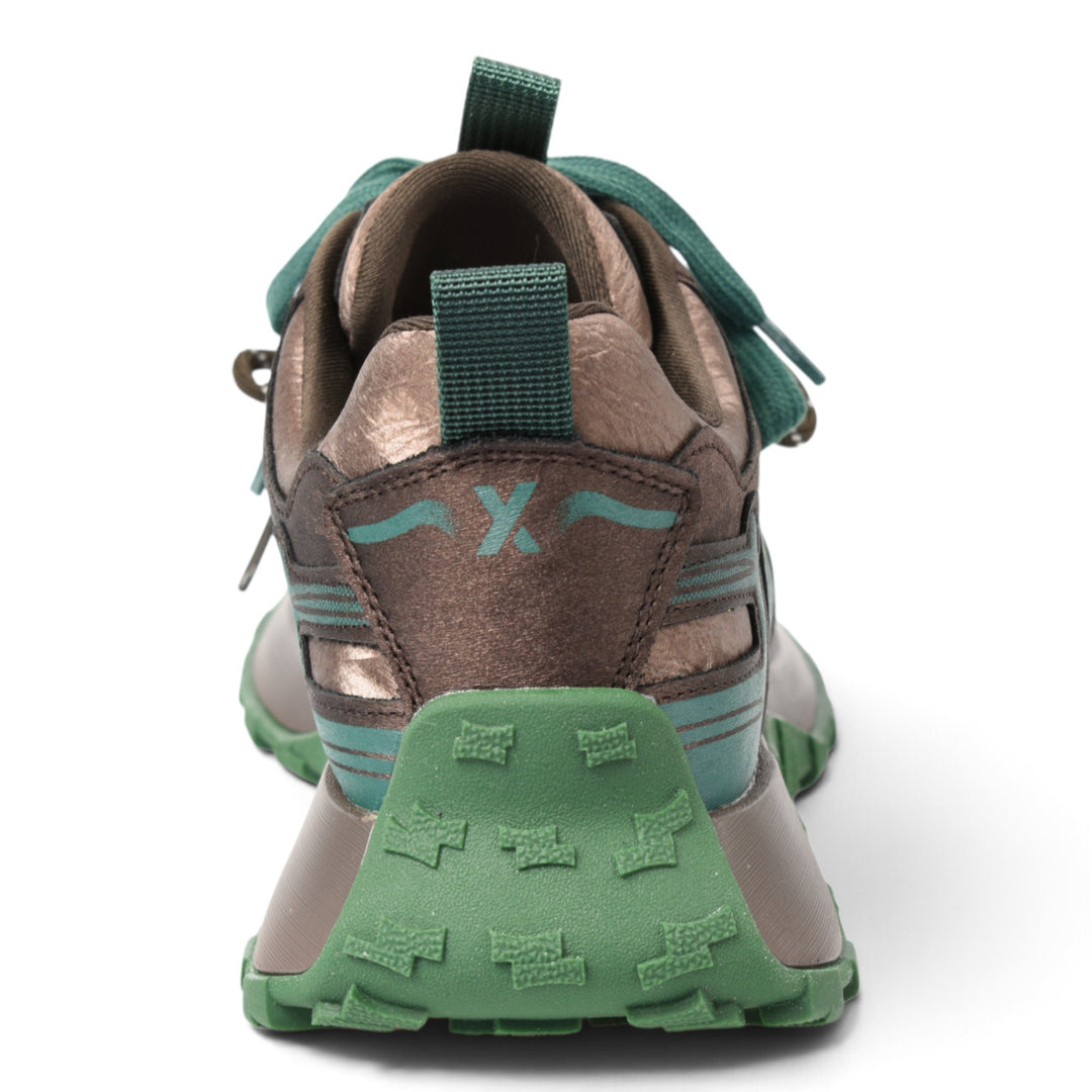 ada-shoes.ro Gryxx brown suede sneakers with green accents and textured rubber sole, rear view