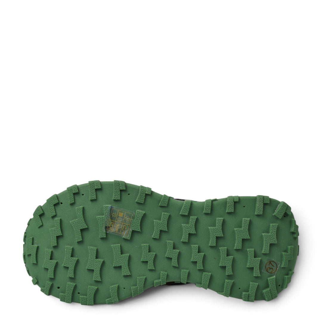 ada-shoes.ro Gryxx sneaker sole featuring a green rubber tread with a distinct lightning bolt pattern for grip