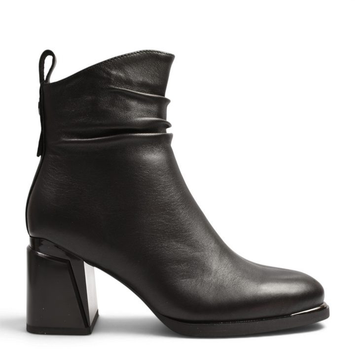 ada-shoes.ro Karisma black leather ankle boots with a draped upper, sculpted block heel, and metallic toe detail.