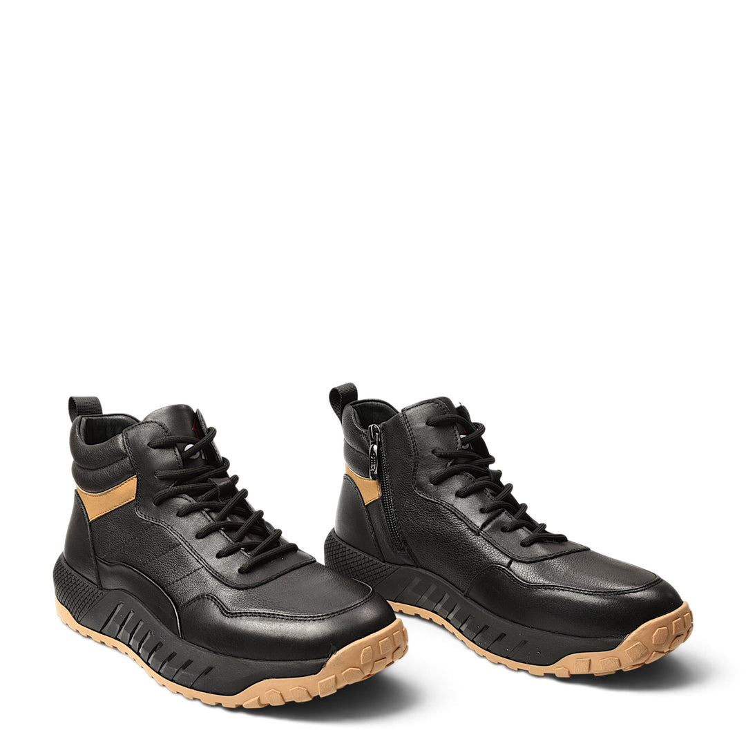 ada-shoes.ro Otter black leather sports boots with side zipper, laces, and a flexible tan rubber sole.