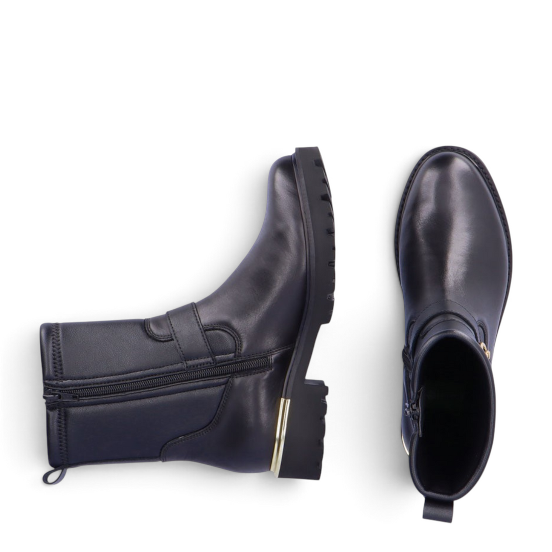 ada-shoes.ro Remonte black leather casual ankle boots with side zip, lace-up detail, and durable 3cm block heel.