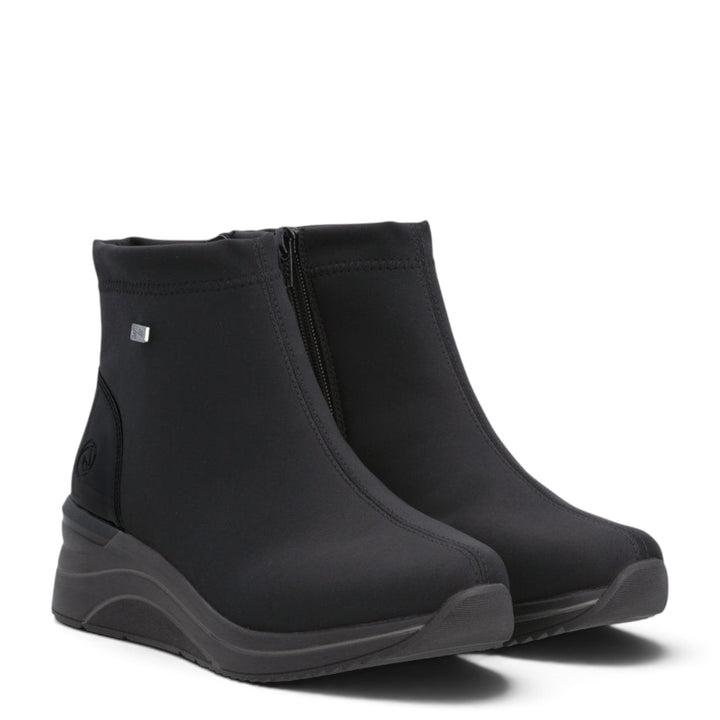 ada-shoes.ro Remonte TEX black casual ankle boots with water-resistant fabric, felt lining, and orthopedic sole.