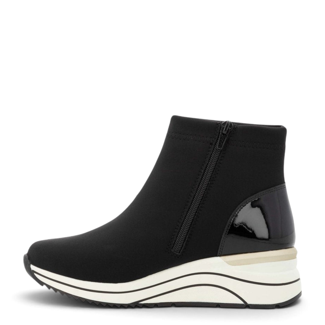 ada-shoes.ro Remonte TEX black casual ankle boots with waterproof textile, felt lining, and orthopedic wedge sole.