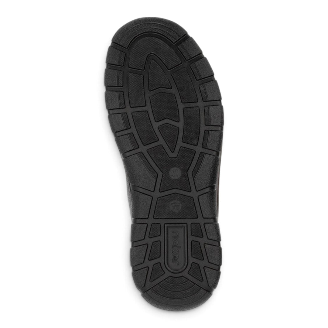 ada-shoes.ro Rieker black boot sole with a rugged, slip-resistant tread pattern for winter traction.