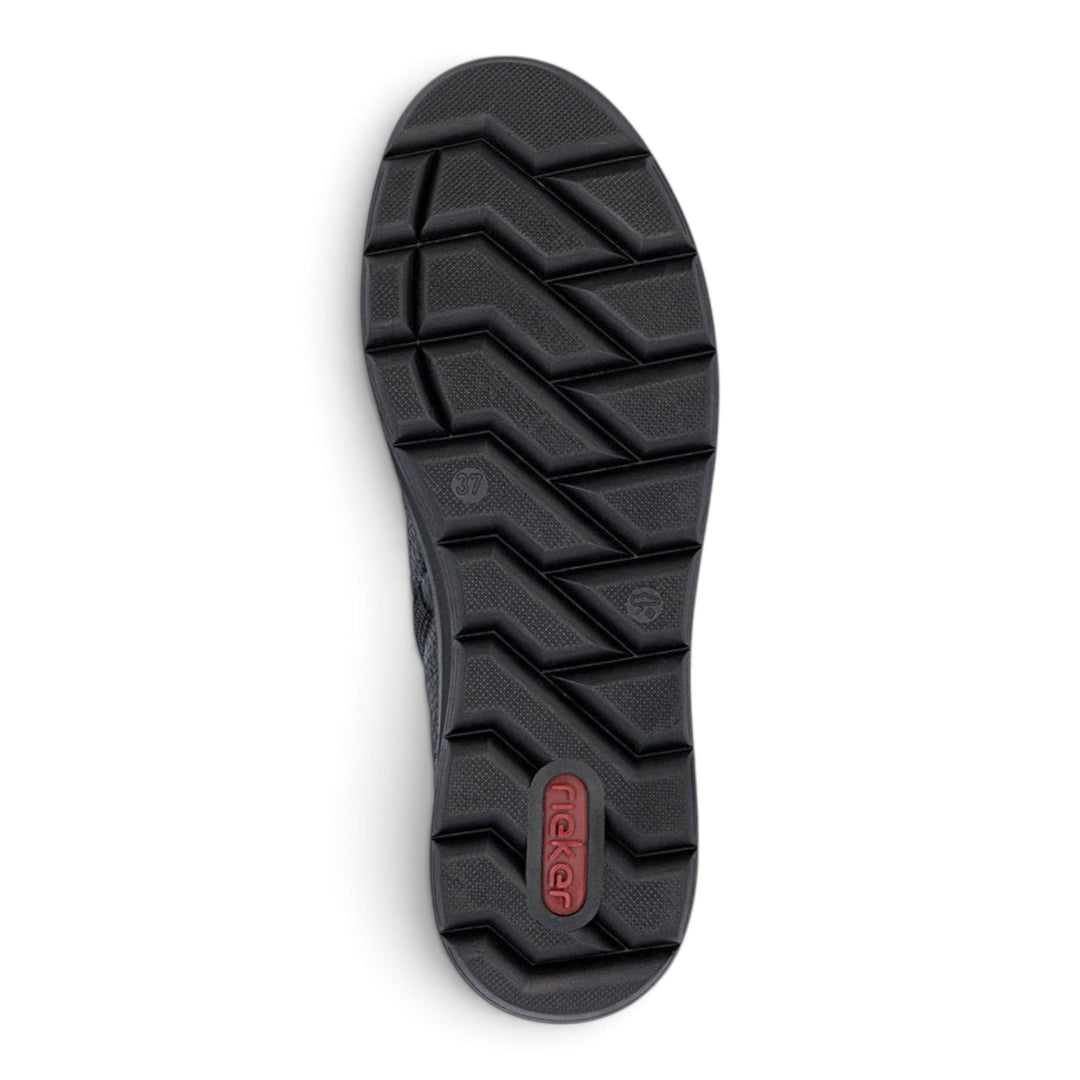 Black Rieker Z0056-00 casual boot sole with a durable, flexible, and grippy tread pattern from ada-shoes.ro