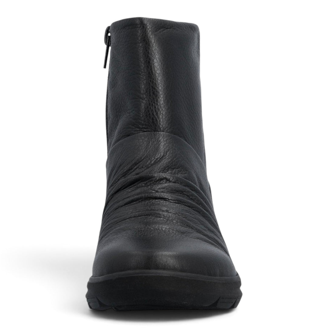 ada-shoes.ro Rieker black leather ankle boots with a round toe and side zipper for winter comfort