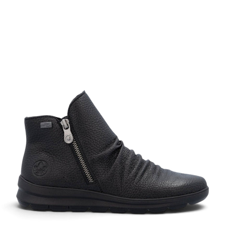ada-shoes.ro Rieker black leather ankle boots with side zipper, warm lining, and flexible Antistress sole.