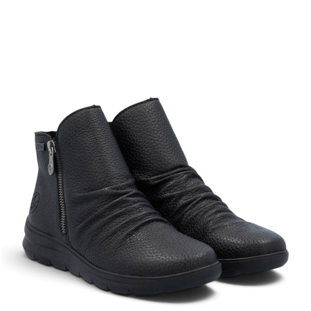 ada-shoes.ro Rieker black leather casual ankle boots with side zipper and textured finish for winter comfort