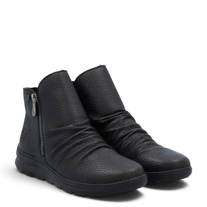 ada-shoes.ro Rieker black leather casual ankle boots with side zipper and textured finish for winter comfort