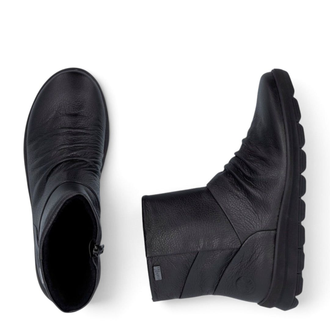 ada-shoes.ro Rieker black leather ankle boots with RiekerTEX membrane, side zipper, and durable lug sole.