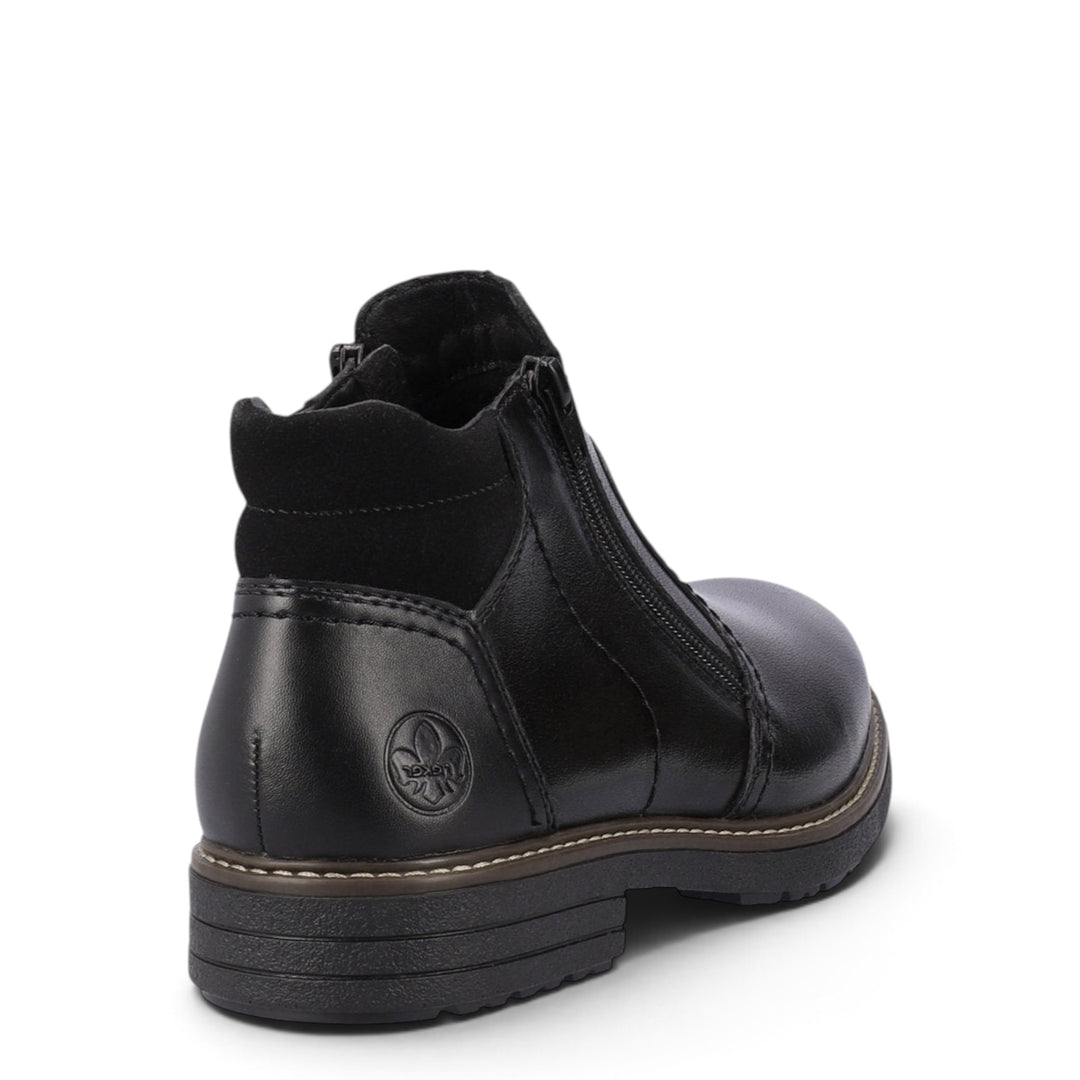 ada-shoes.ro Rieker black leather ankle boots with side zipper, wool lining, and durable rubber sole for men