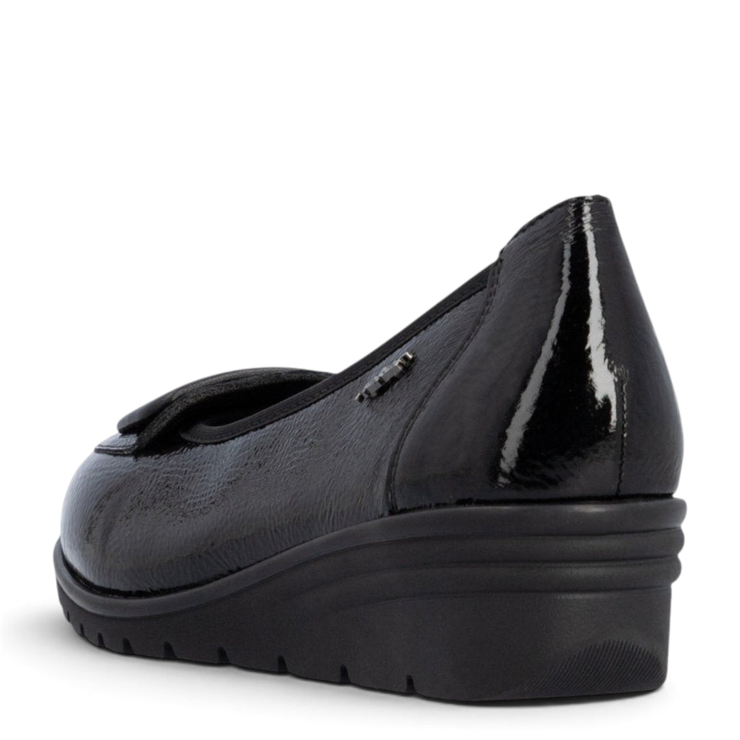 ada-shoes.ro Rieker black patent casual wedge shoes with flexible sole and leather insole, side view