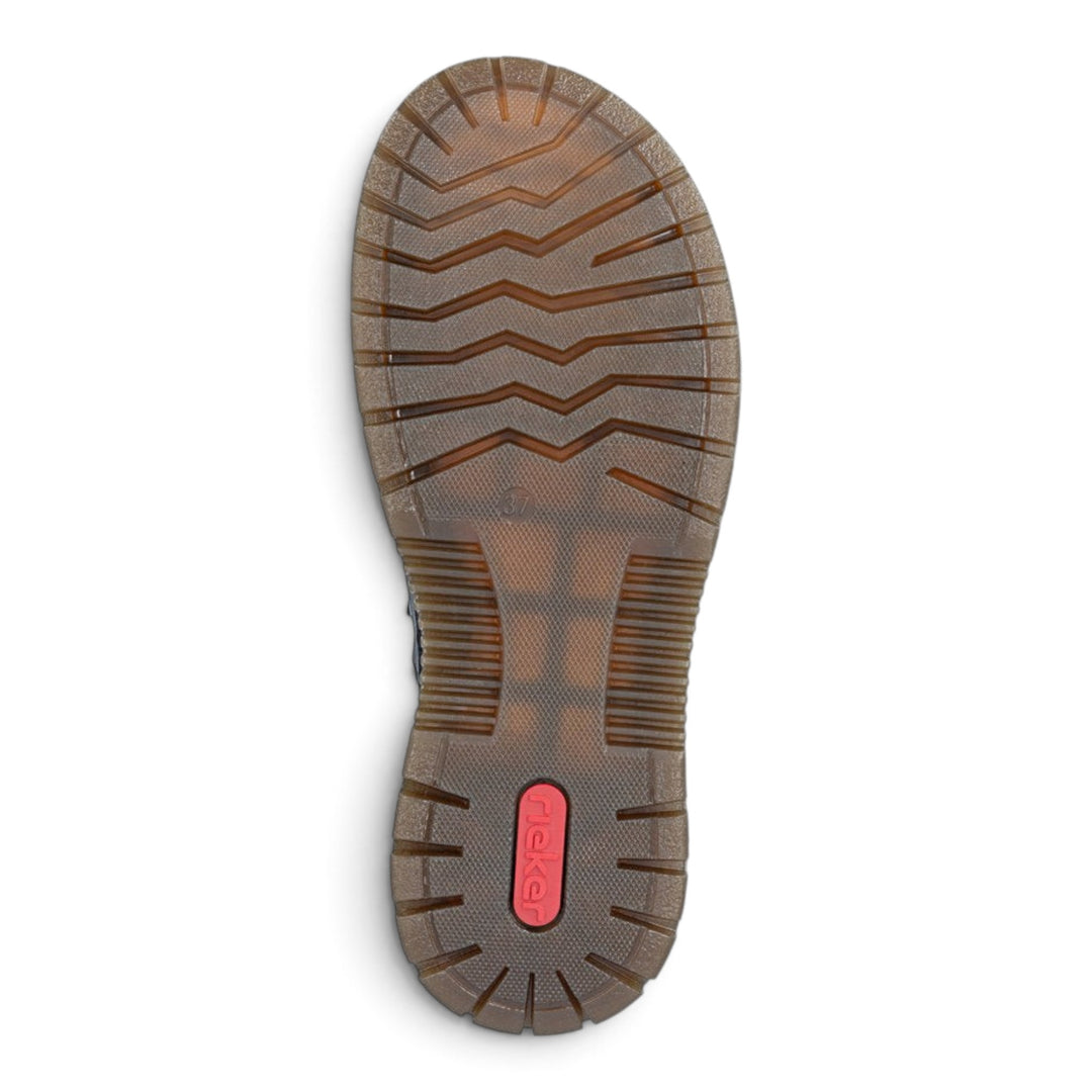 ada-shoes.ro Rieker boot sole with a flexible brown TR rubber tread pattern and red logo detail for grip.