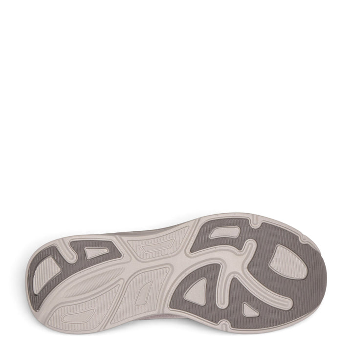 ada-shoes.ro Skechers Bobs Skillz Airy Stride sneaker showing the durable, patterned rubber outsole for grip