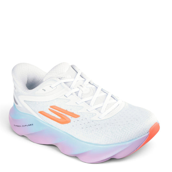ada-shoes.ro Skechers SKX Aero Burst-Si white trainers with gradient sole, carbon plate, and orange logo detail.