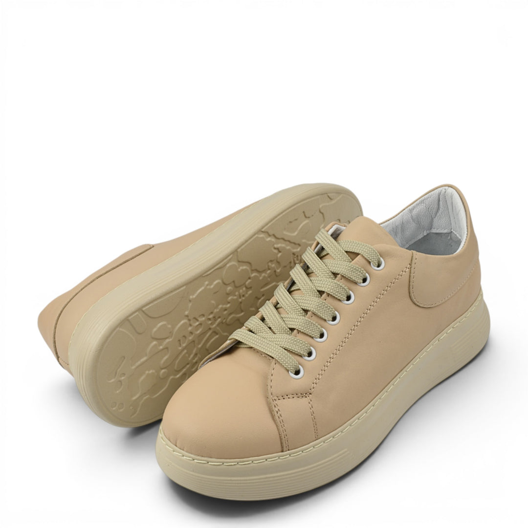 Anna Viotti Sneakers D16-450