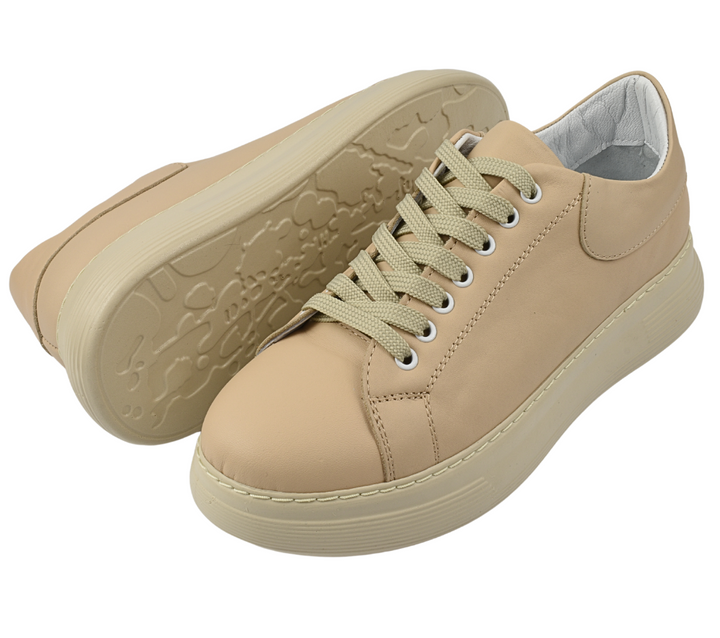Anna Viotti Sneakers D16-450