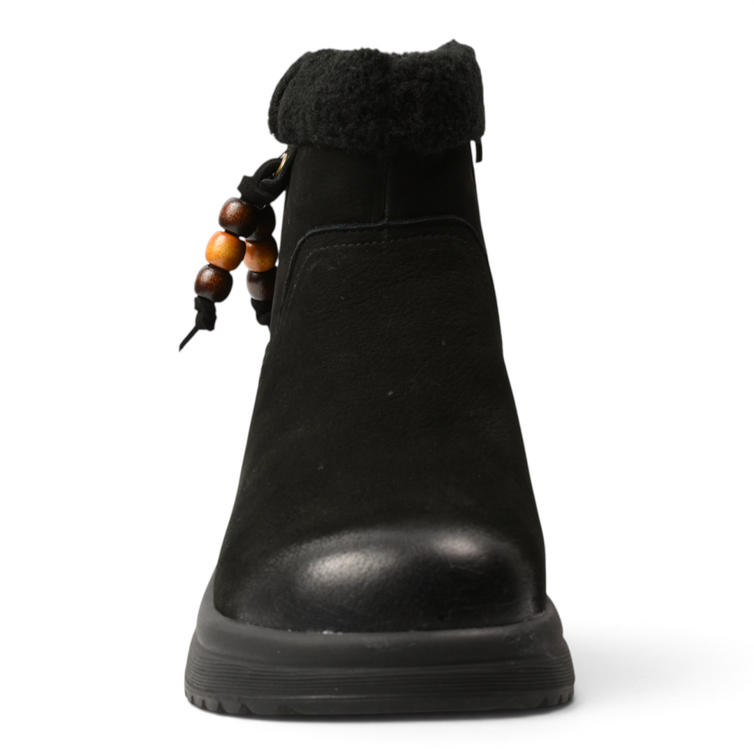 ada-shoes.ro black suede ankle boots with faux fur collar and decorative wooden beads on a thick platform sole