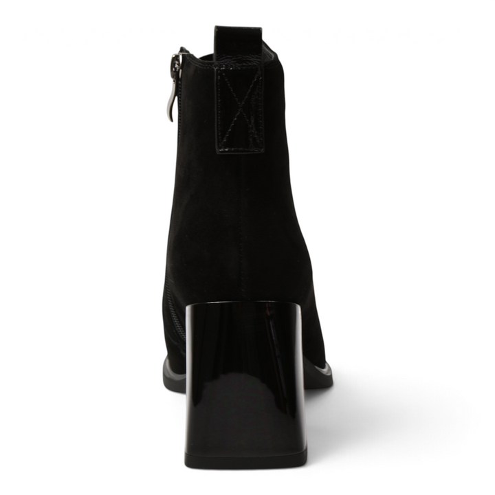 ada-shoes.ro black suede ankle boots with a chunky block heel, viewed from the back