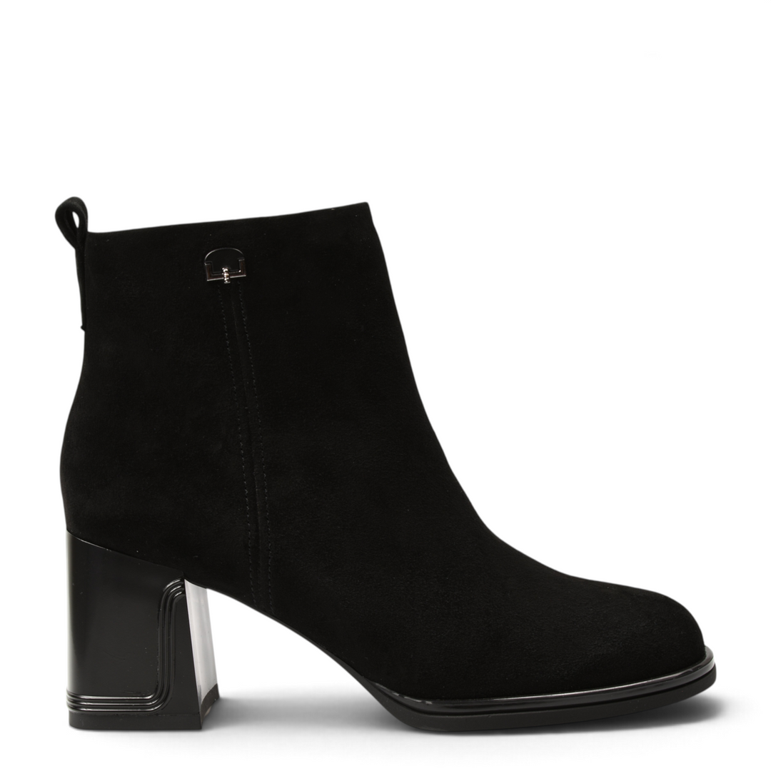 ada-shoes.ro black suede ankle boots with a stable geometric block heel and side zipper for a modern elegant look