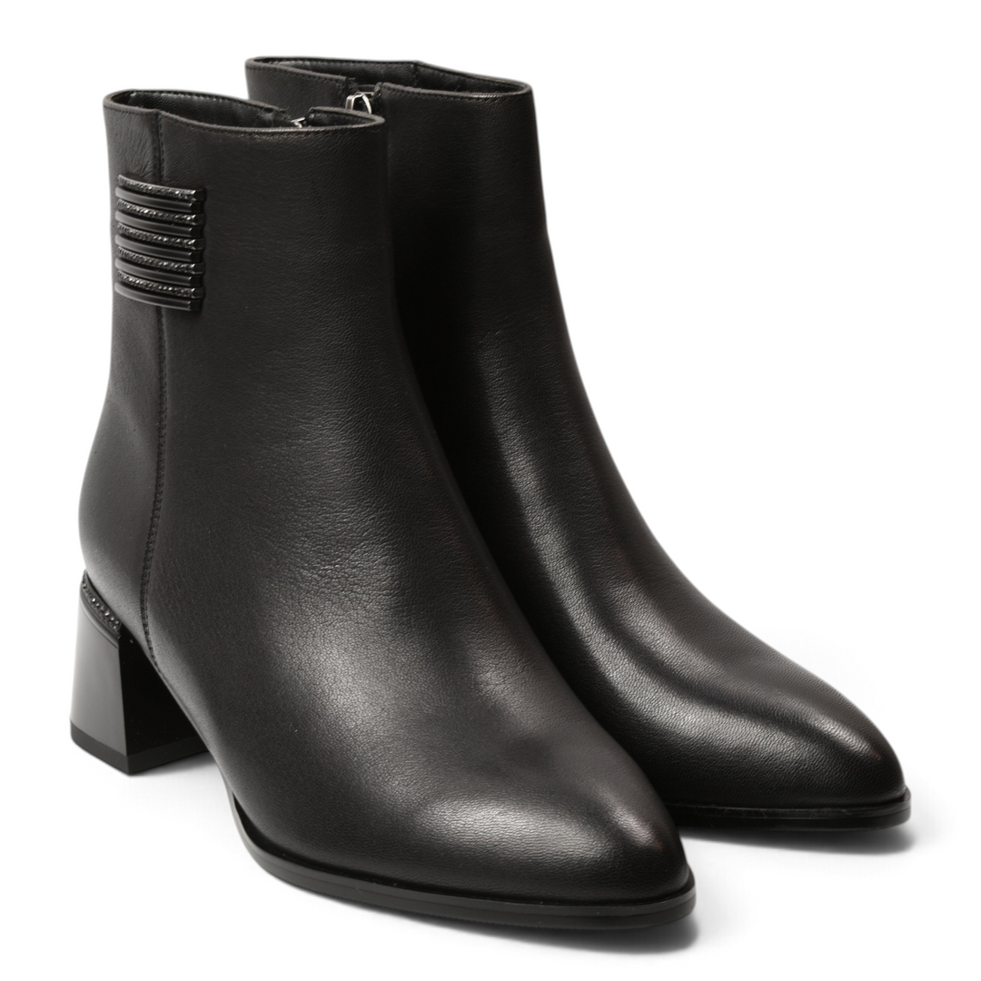 ada-shoes.ro black leather ankle boots with a block heel and decorative metallic side detail