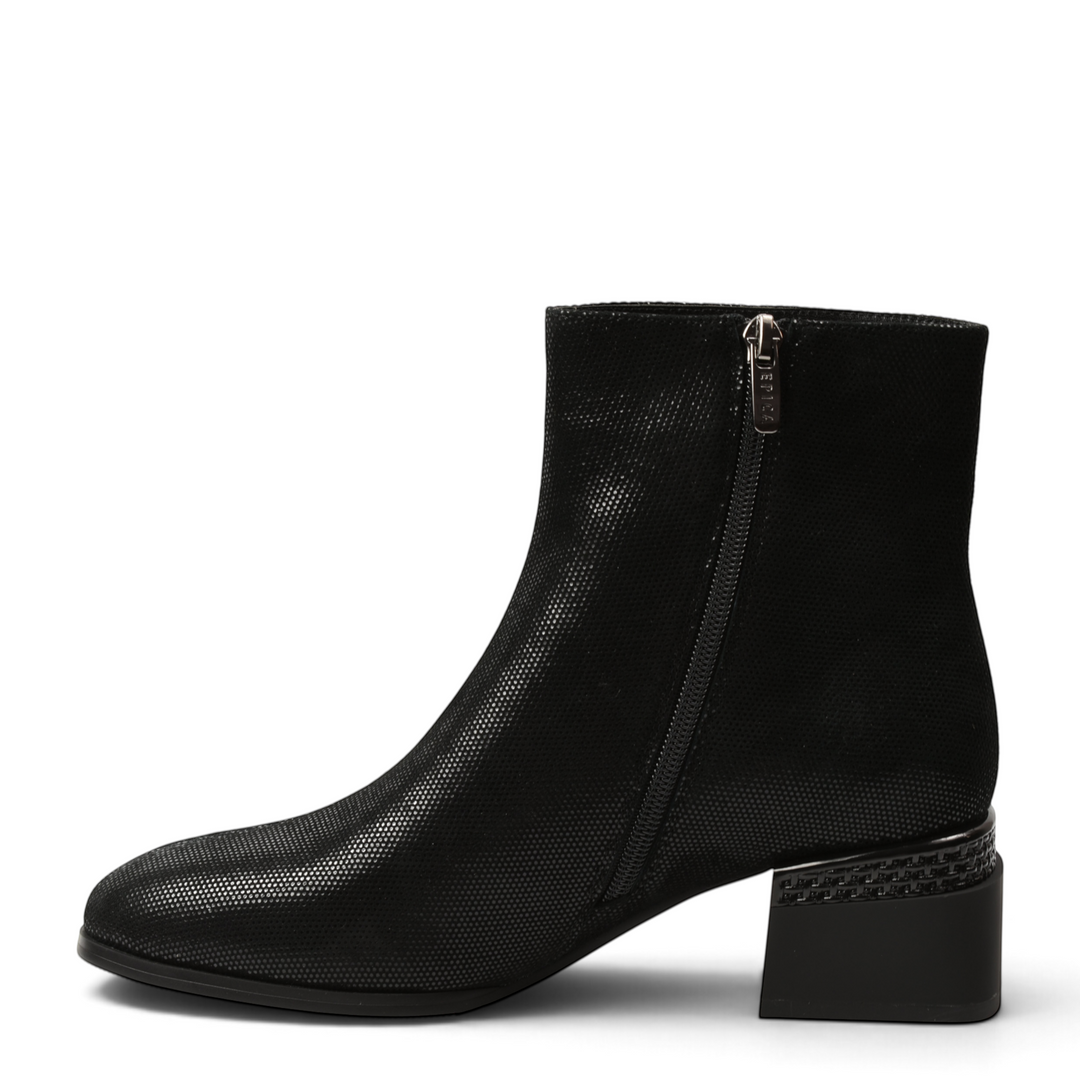 ada-shoes.ro Epica black leather ankle boots with micro-textured finish, side zipper, and decorative block heel