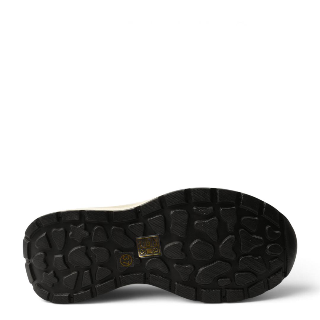 ada-shoes.ro Feeling 8758-N black sneaker boot showing the textured, lugged rubber outsole for traction