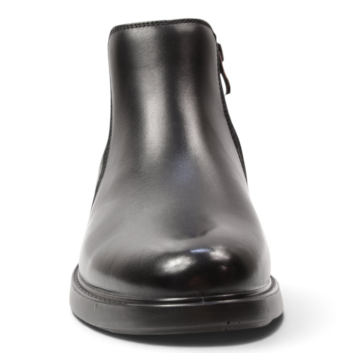 ada-shoes.ro black leather ankle boots with a minimalist design, rounded toe, and side zipper for easy wear.