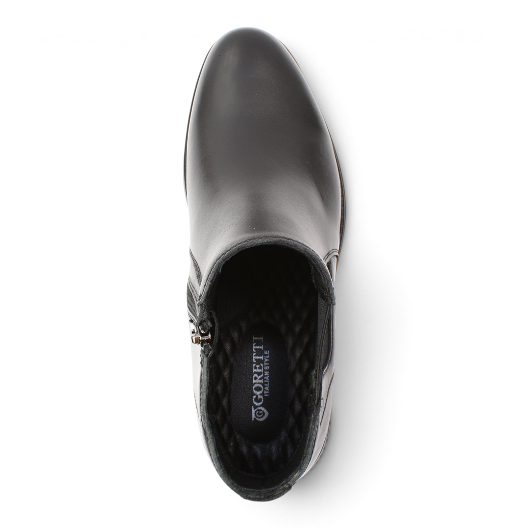 ada-shoes.ro Goretti black leather ankle boot with a smooth finish, rounded toe, and side zipper detail.