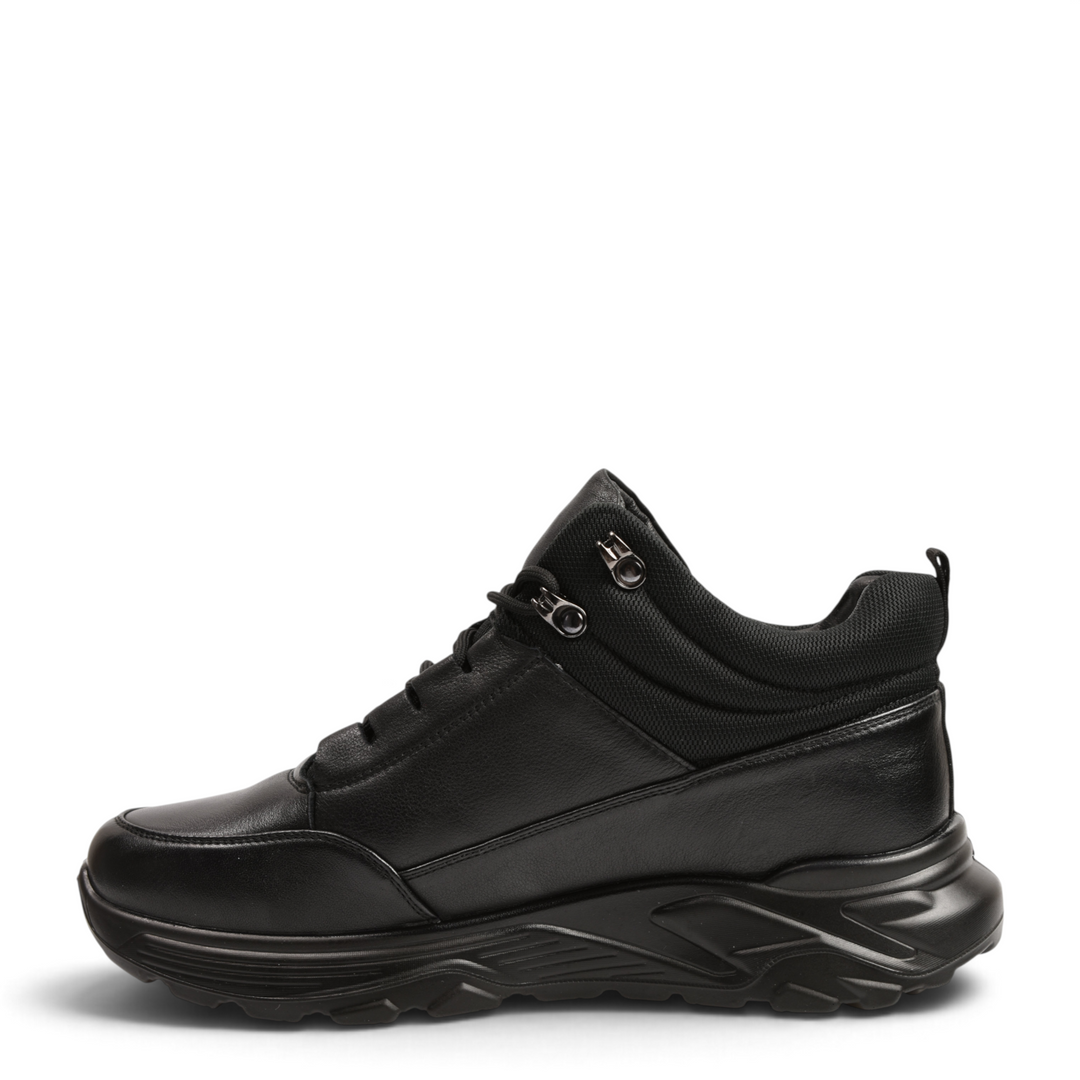 ada-shoes.ro black leather high-top sneakers with a padded collar, metal alpine hooks, and a thick trekking-style sole.