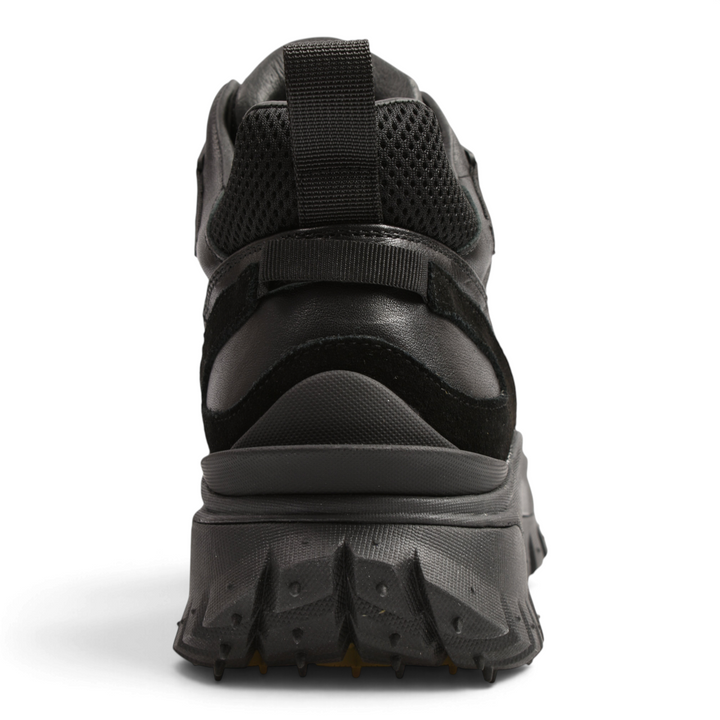 Rear view of black GRYXX men&
