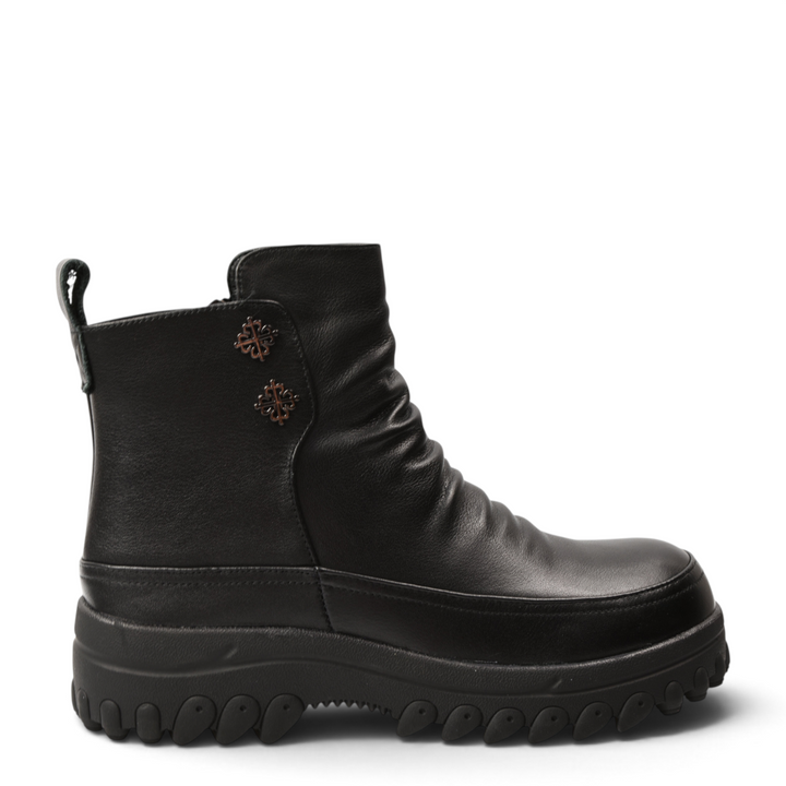 ada-shoes.ro black leather ankle boots with front pleats, metallic accents, and a thick, lugged sole for women.