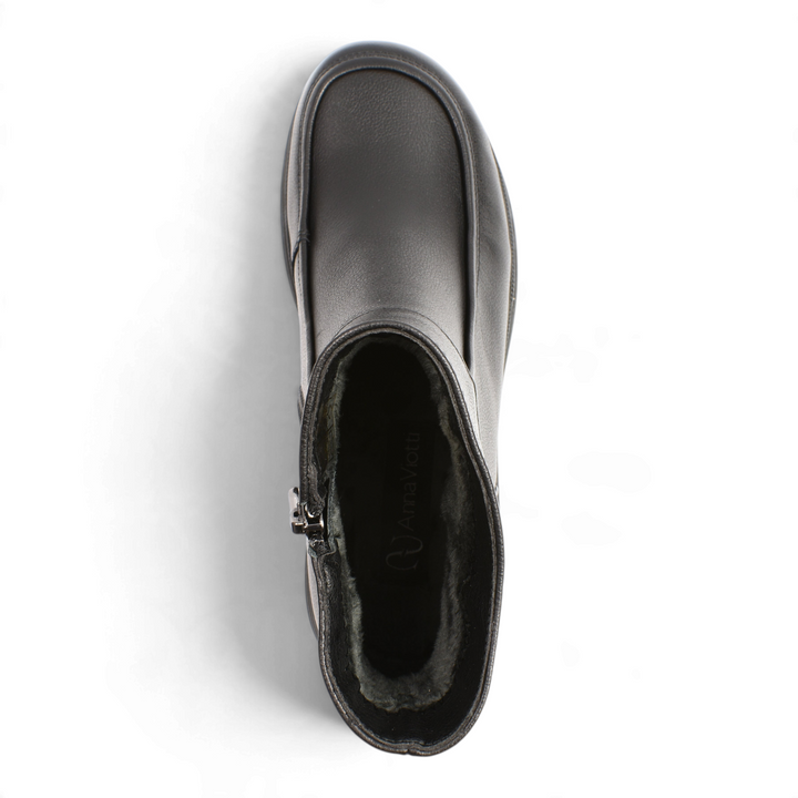 Top view of black leather Anna Viotti women&