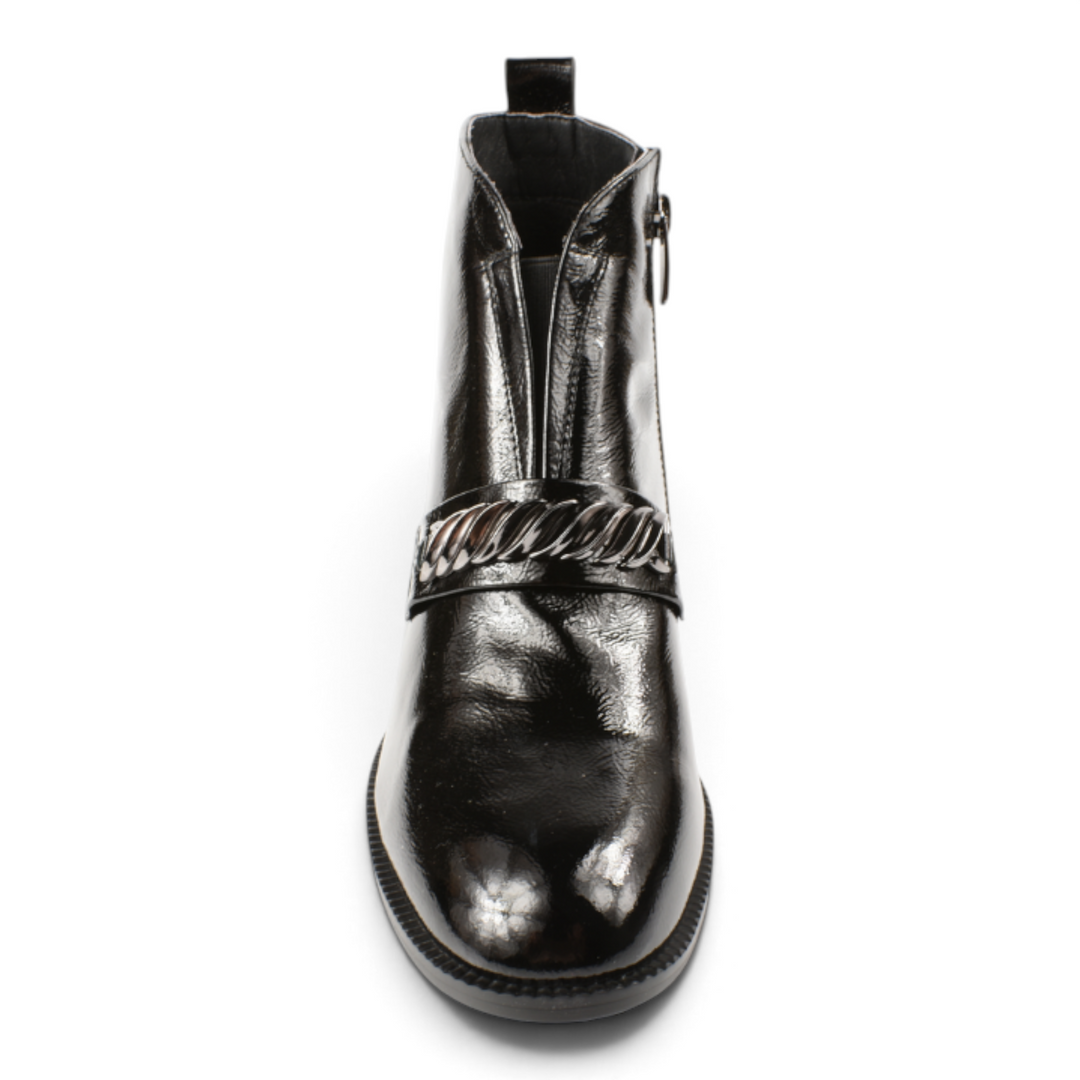 ada-shoes.ro EPICA black patent leather ankle boots for women with a decorative chain detail and side zipper