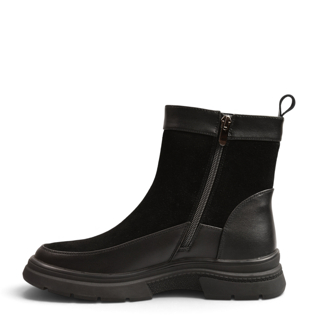 Anna Viotti black ankle boots from ada-shoes.ro featuring a mix of suede and smooth leather with a chunky track sole.