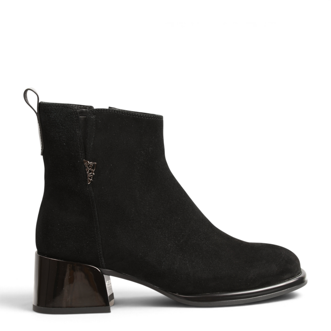 ada-shoes.ro Anna Viotti black suede ankle boots with a metallic block heel and side zipper detail