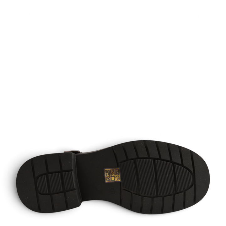 Black rubber lug sole of an Epica Ghete XS70025B-M boot from ada-shoes.ro showing tread pattern and size label
