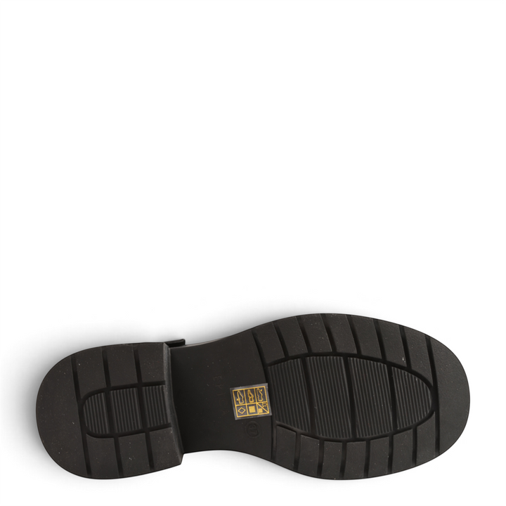 Black lug sole of Epica XS70025A-N boots from ada-shoes.ro featuring a durable tread pattern for traction