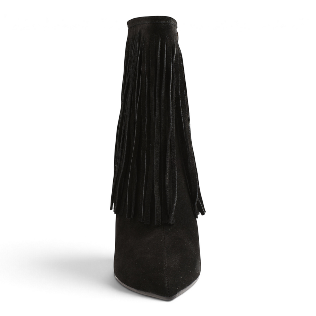 ada-shoes.ro black suede ankle boots with long fringe detail, pointed toe, and stiletto heel for a boho-chic look.