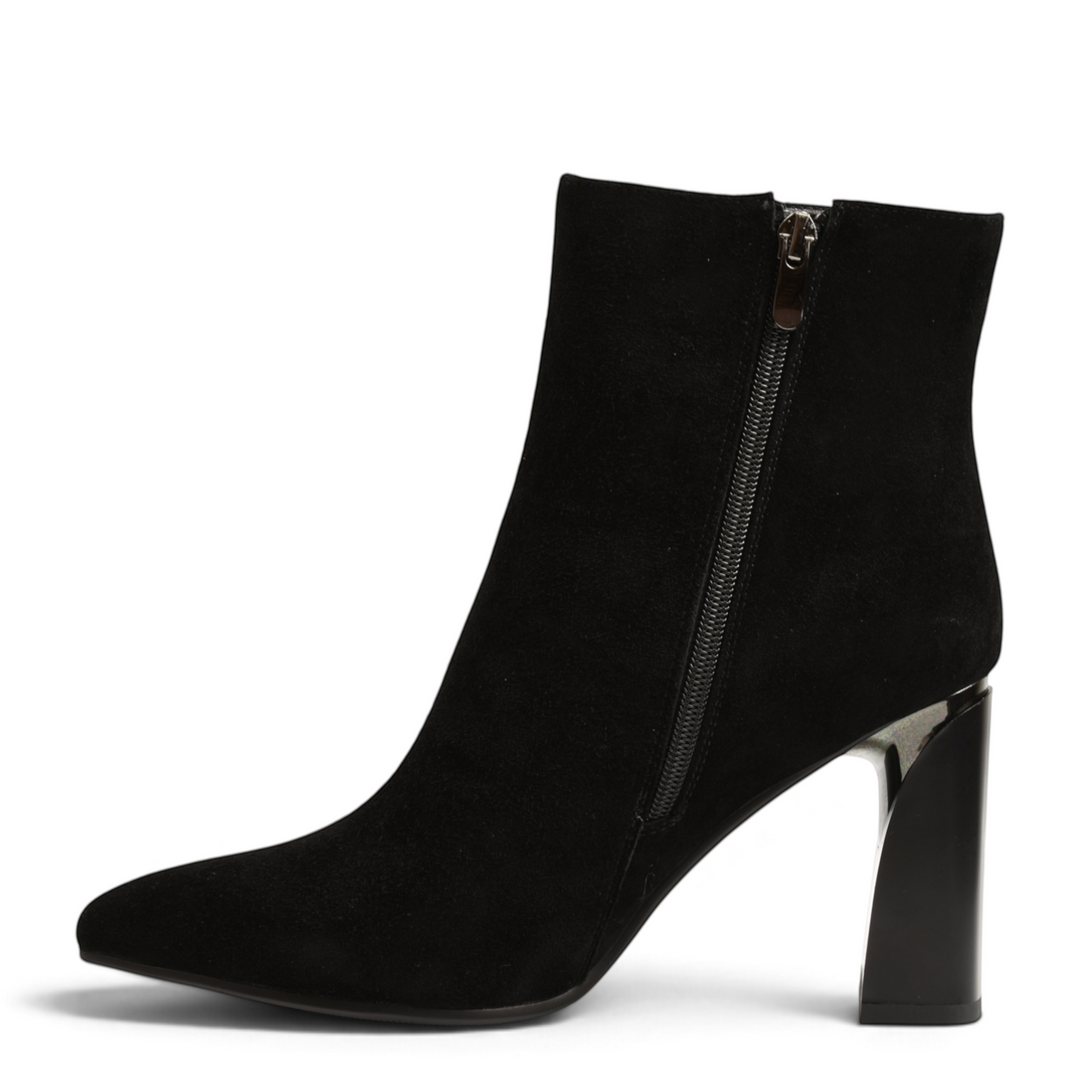 ada-shoes.ro Anna Viotti black suede ankle boots with a pointed toe, side zipper, and a modern architectural block heel