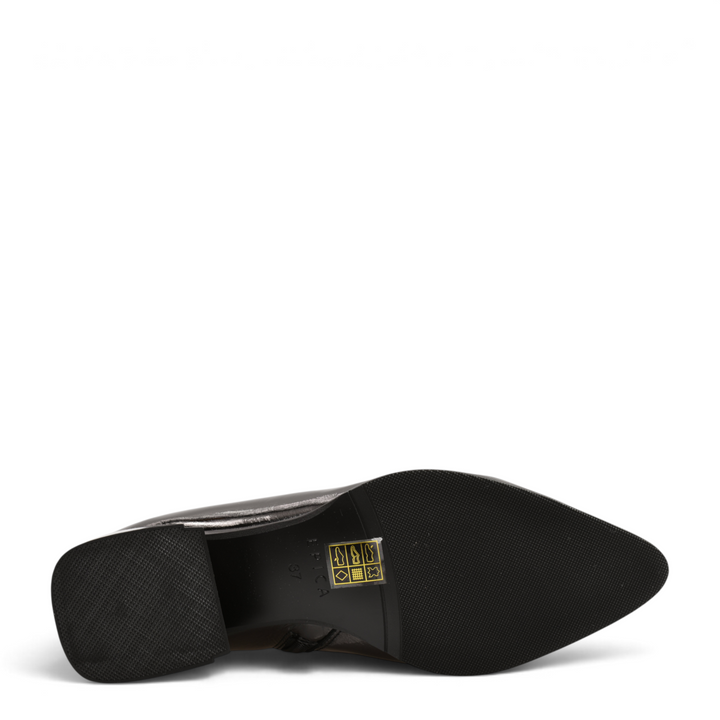 Black patent leather sole of an Epica JI90056-N ankle boot from ada-shoes.ro, showing the textured heel and grip