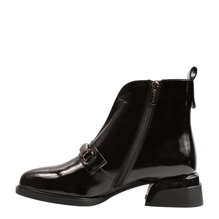 ada-shoes.ro Epica black patent leather ankle boots with a side zipper, decorative buckle strap, and geometric block heel.