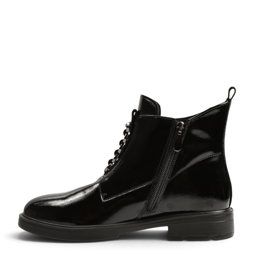 ada-shoes.ro black patent leather ankle boots with side zipper and decorative metallic front detail