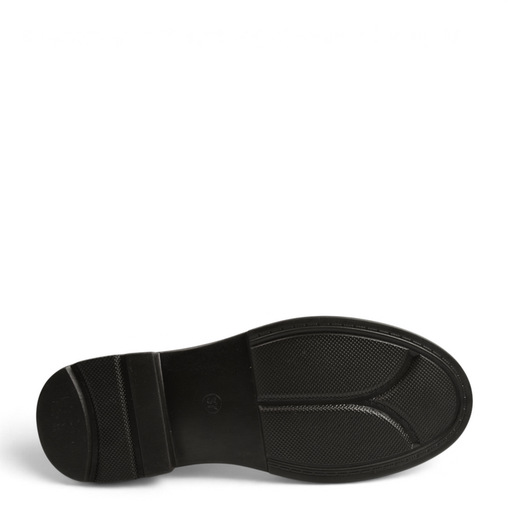 Black rubber sole of ada-shoes.ro women&