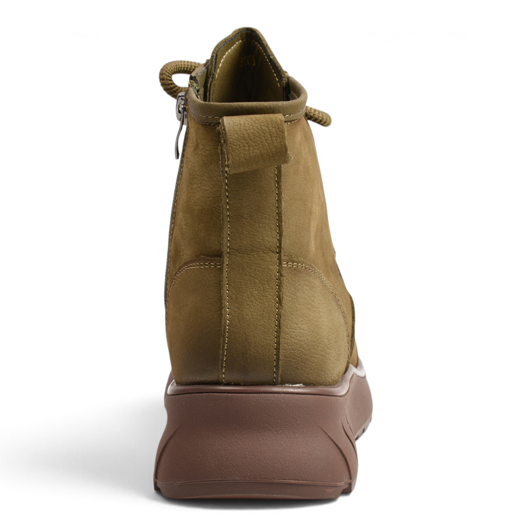 ada-shoes.ro khaki nubuck leather boots with thick brown sole and back pull tab, rear view