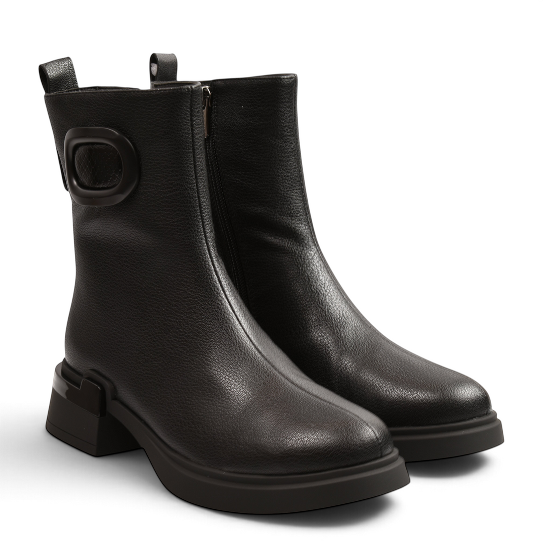 ada-shoes.ro Epica black grained leather ankle boots with oval side detail and block heel