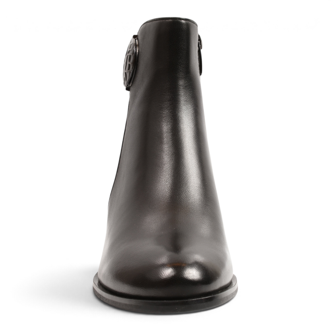 ada-shoes.ro Epica black leather ankle boots with a round metallic side buckle and stable block heel