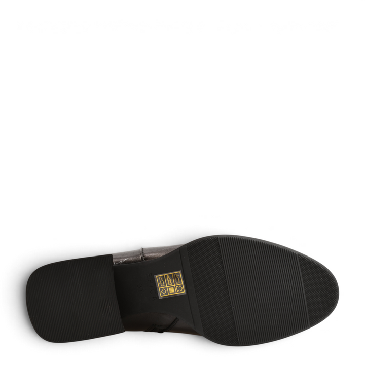 Black leather Epica ankle boot sole with textured grip and block heel from ada-shoes.ro